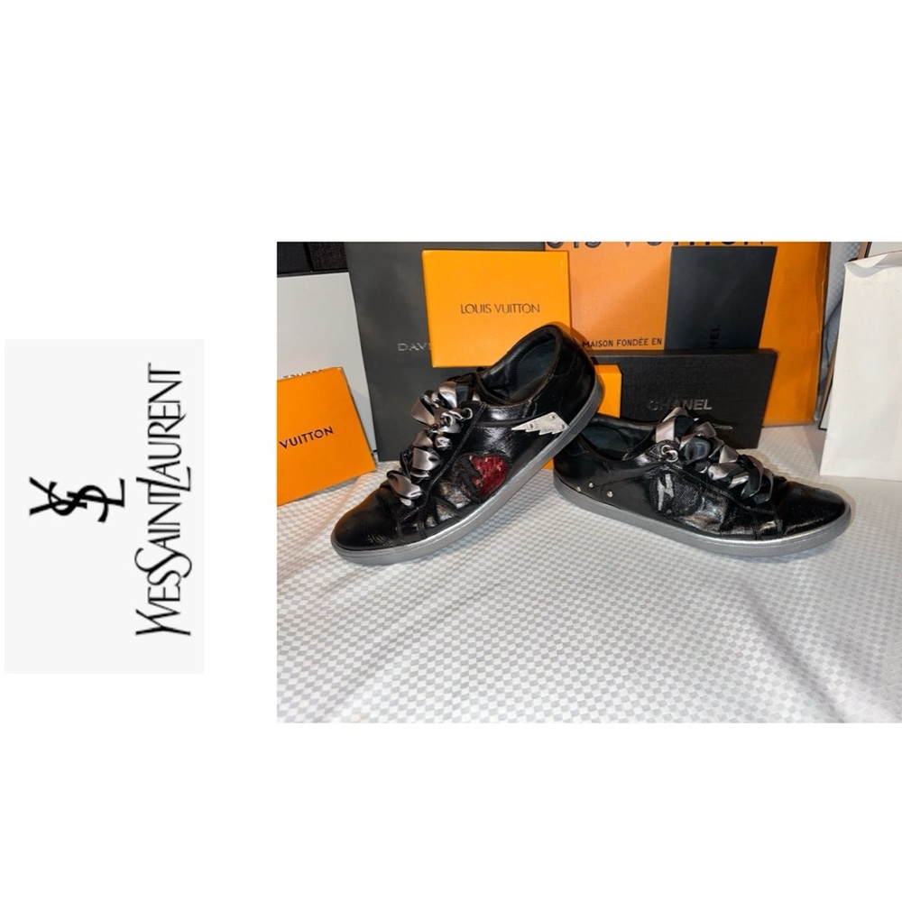 Yves Saint Laurent Vintage Black Skateboard Shoes. Size 10 Women’s/Size 8.5 Mens